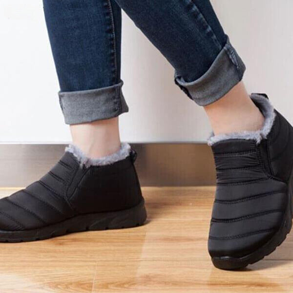 Stivaletti termici MaxComfort: calore e comfort assicurati per tutto l'inverno