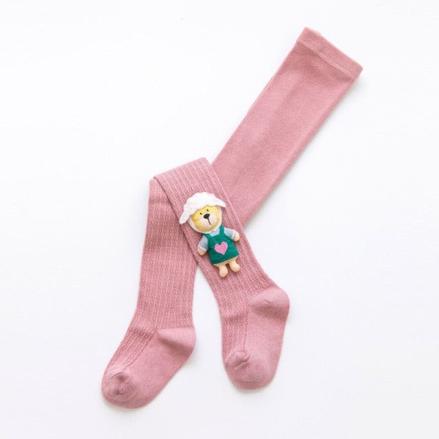 Medias para niñas: Estilo y confort con motivos de muñecas de dibujos animados