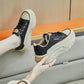 Sapatos ortopédicos da moda para mulheres