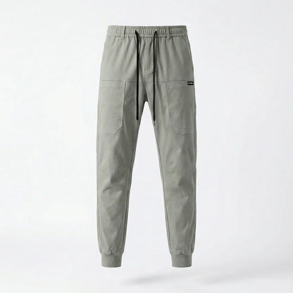 Comfortable cargo pants with great storage capacity 